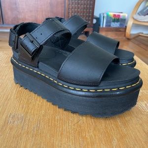Doc Martens Sandal
